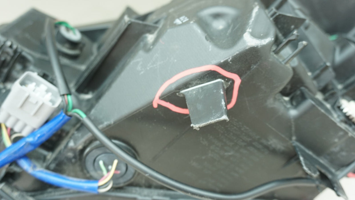 2019-2021 SUBARU FORESTER FRONT RIGHT PASSENGERS LED HEADLIGHT OEM