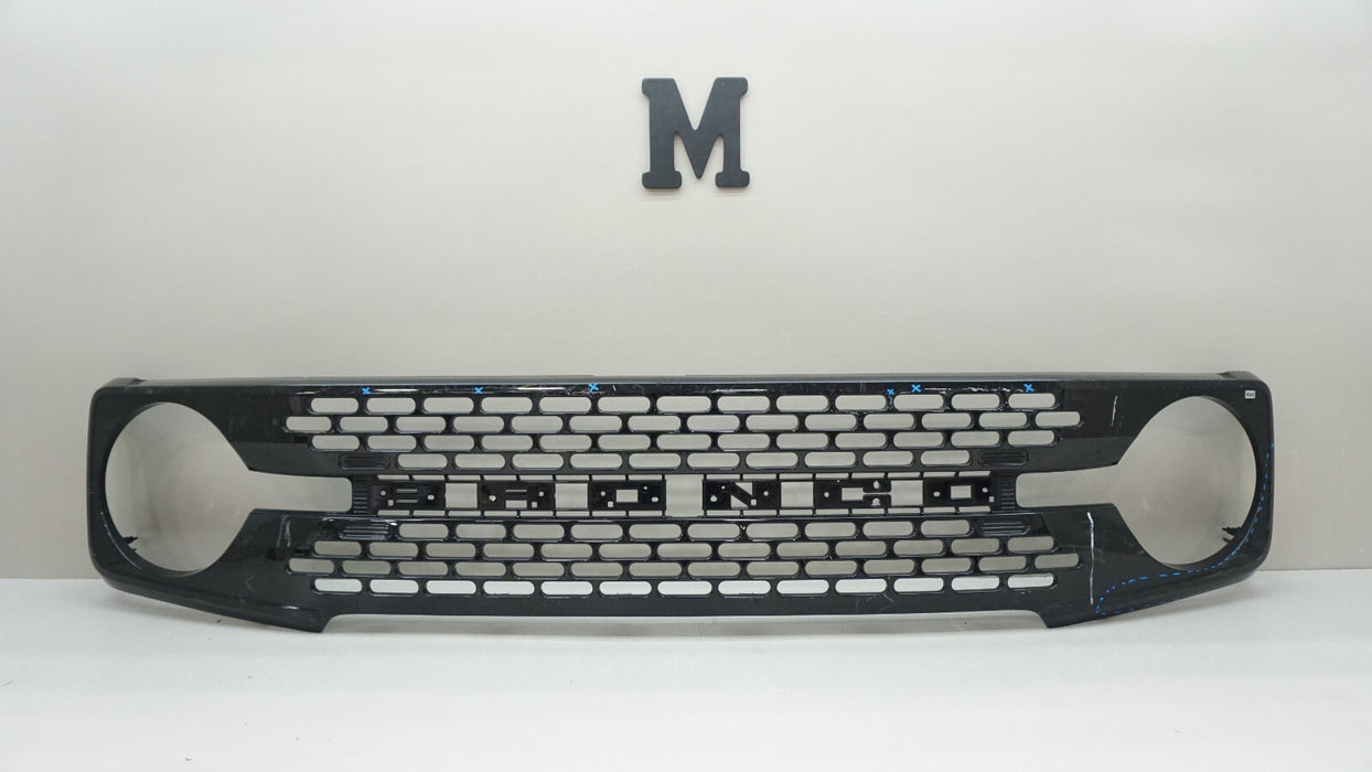 2022-2024 FORD BRONCO FRONT BUMPER RADIATOR GRILLE OEM M2DB8150