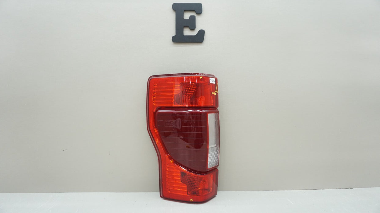 2020-2022 FORD F250 F350 REAR LEFT DRIVER SIDE TAIL LIGHT OEM LC3B-13B505-EA