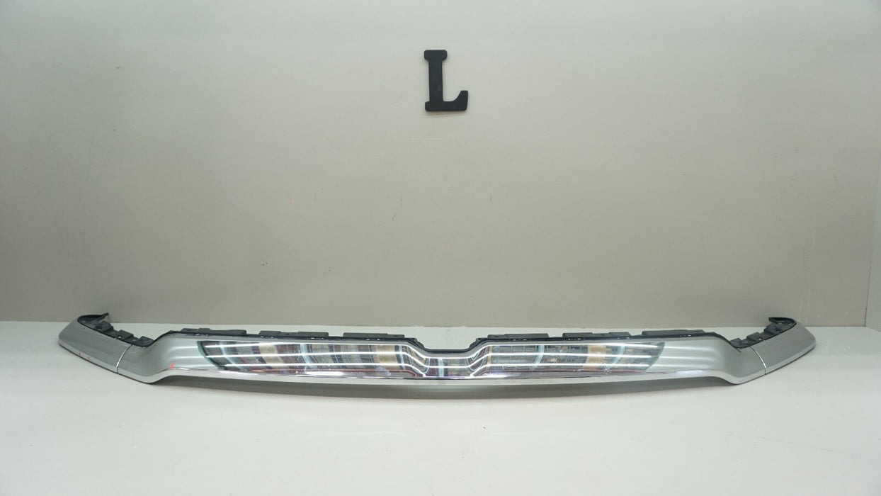 2019-2024 DODGE RAM 1500 FRONT UPPER GRILLE SURROUND MOLDING TRIM 68335015AG OEM