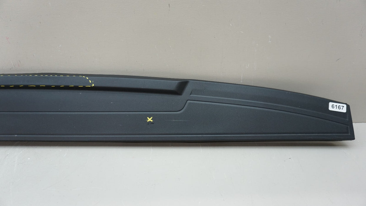 2019-2022 CHEVROLET SILVERADO GMC SIERRA 1500 REAR TRUNK MOLDING 84493626 OEM