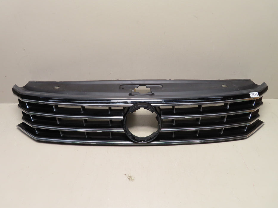 2016 2017 VOLKSWAGEN PASSAT UPPER GRILL GRILLE OEM