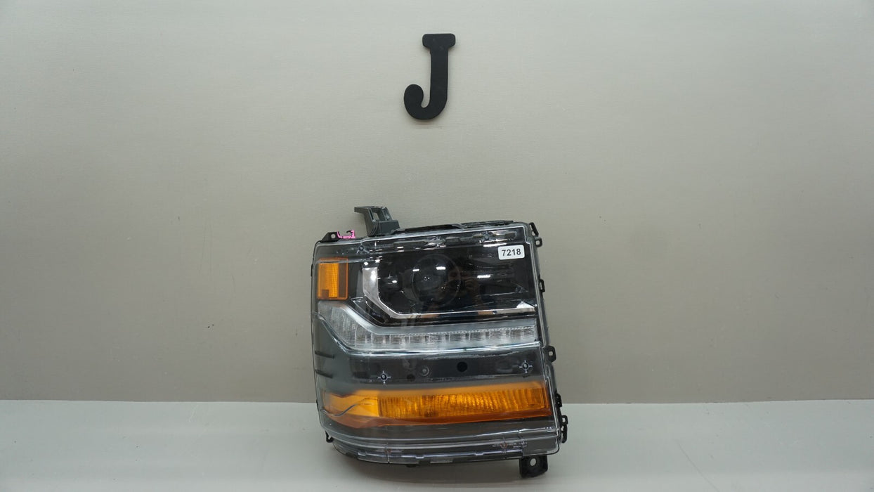 2016-2018 CHEVROLET SILVERADO 1500 FRONT RIGHT PASSENGER SIDE HEADLIGHT LAMP OEM