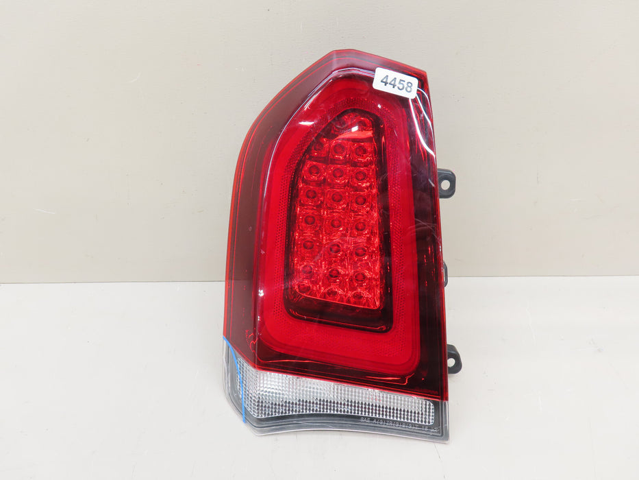 2015-2023 CHRYSLER 300 SRT LEFT DRIVER SIDE TAIL LIGHT OEM 68400331AA