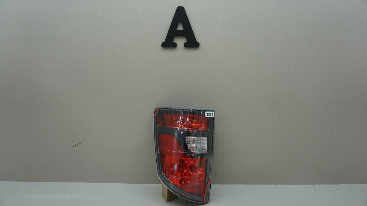 2006-2008 HONDA RIDGELINE LH LEFT DRIVER SIDE TAIL LIGHT OEM 11255 A31L