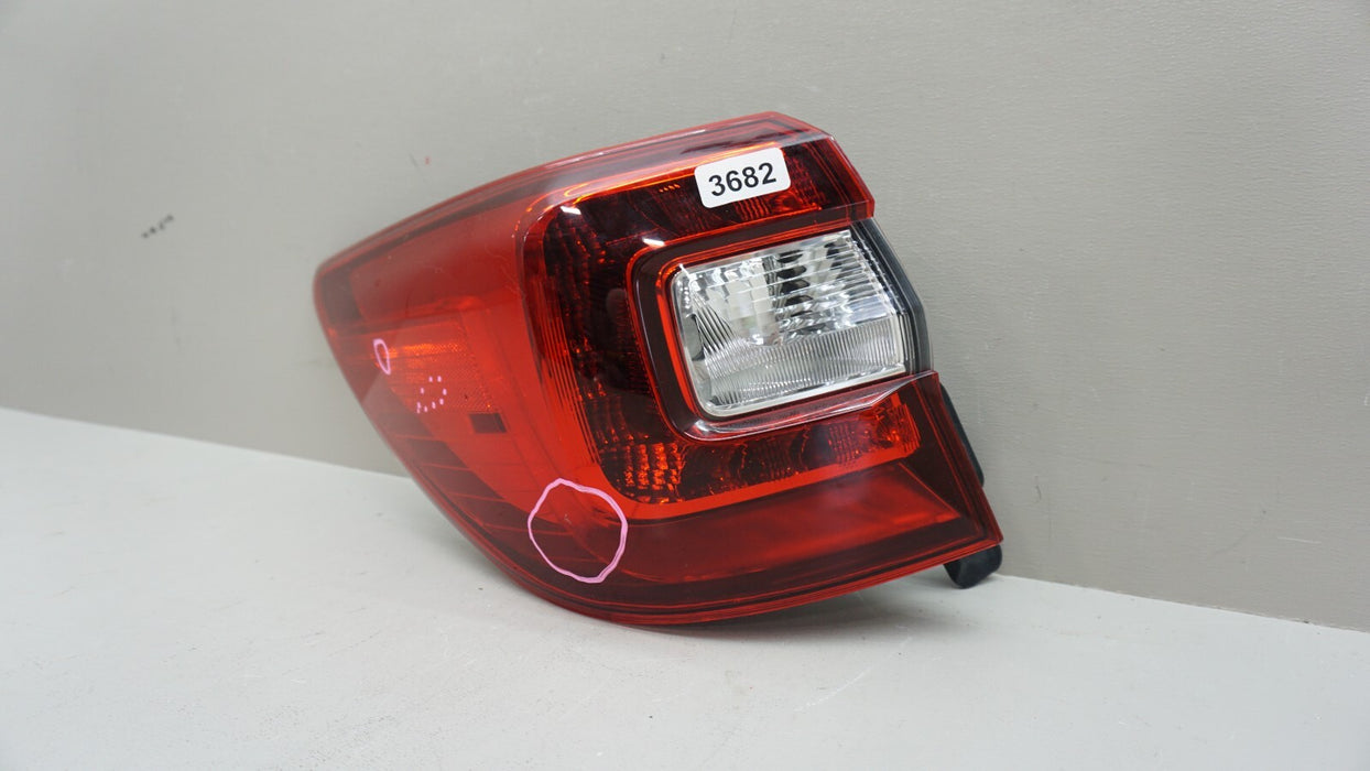 2015-2019 SUBARU OUTBACK REAR LEFT DRIVER SIDE OUTER TAIL LIGHT STOP LAMP OEM