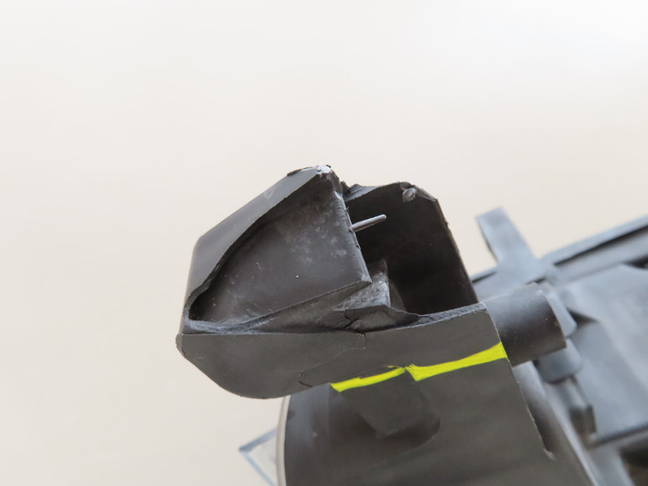 2016 2017 2018 2019 NISSAN SENTRA FRONT SIDE HEADLIGHT HALOGEN OEM