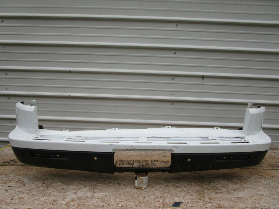 2005 2006 2007 2008 Land Rover LR3 HSE/SE w/Sensor Holes Rear Bumper Cover OEM