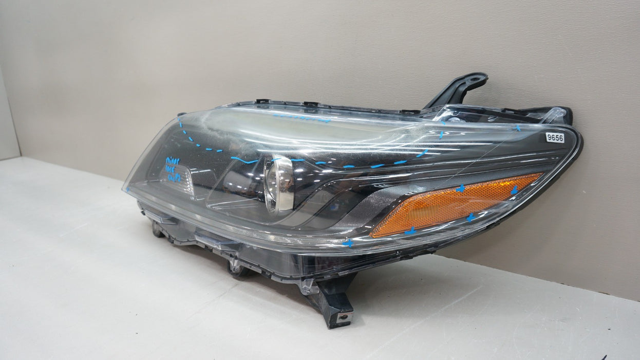 2015-2020 TOYOTA SIENNA FRONT LEFT DRIVER SIDE HALOGEN BLACK HEADLIGHT OEM