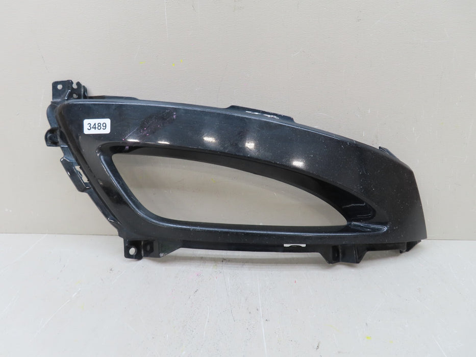 2011-2013 KIA OPTIMA FRONT RIGHT SIDE FOG LIGHT BEZEL COVER TRIM OEM 86552-2T000