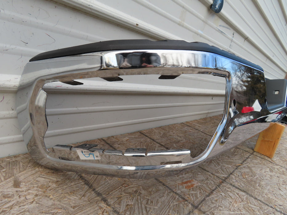 2019-2022 GMC/CHEVROLET SIERRA/SILVERADO 2500 3500 REAR BUMPER COVER OEM