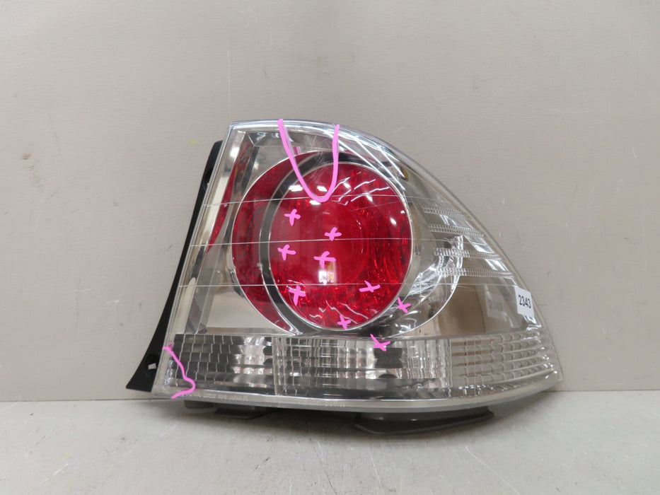 2002 2003 LEXUS IS300 REAR RIGHT PASSENGER SIDE TAIL LIGHT HALOGEN OEM