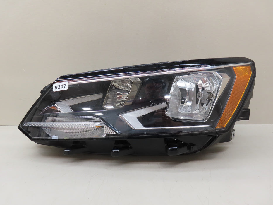 2016-2019 VOLKSWAGEN PASSAT FRONT LEFT DRIVER SIDE HEADLIGHT OEM 9307