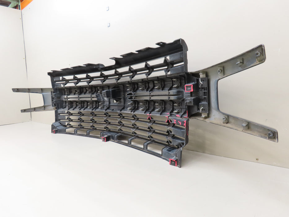 2019-2021 CHEVROLET SILVERADO 1500 FRONT RADIATOR GRILLE GRILL OEM