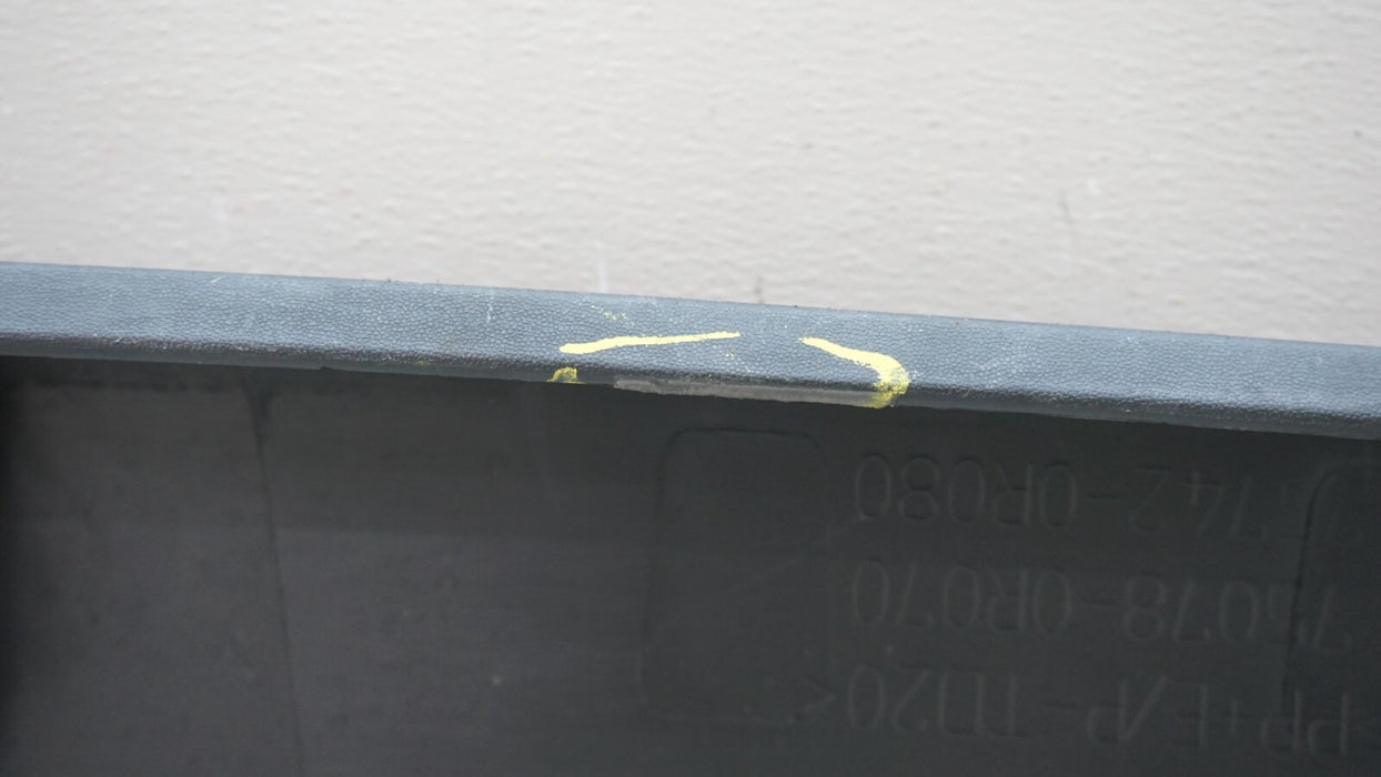 2019-2022 TOYOTA RAV4 REAR LEFT DOOR DRIVERS SIDE DOOR TRIM MOLDING 75078-0R070