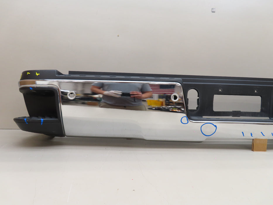 2015-2019 CHEVROLET/GMC SILVERADO/SIERRA 2500/3500 REAR METAL BUMPER OEM
