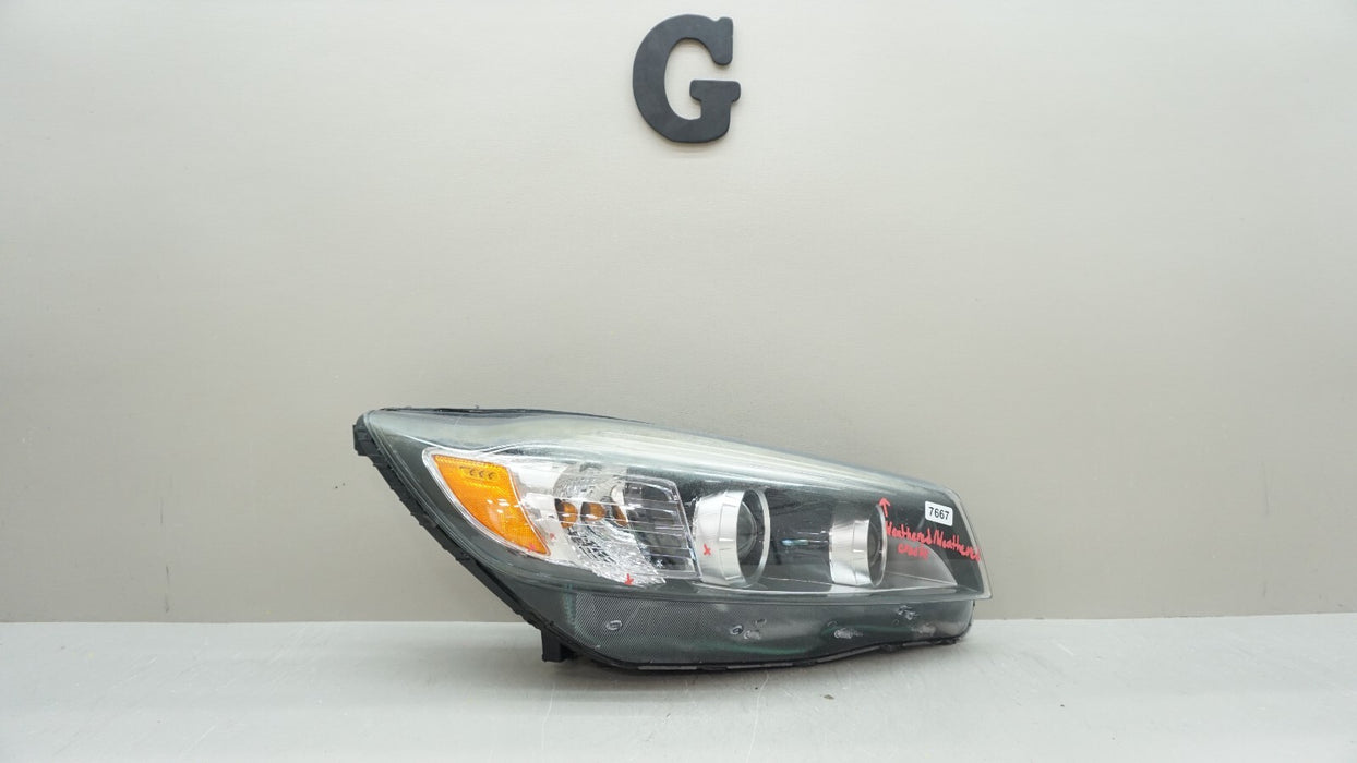 2016-2018 KIA SORENTO FRONT RIGHT PASSENGER SIDE HEADLIGHT LAMP OEM 92102-C6