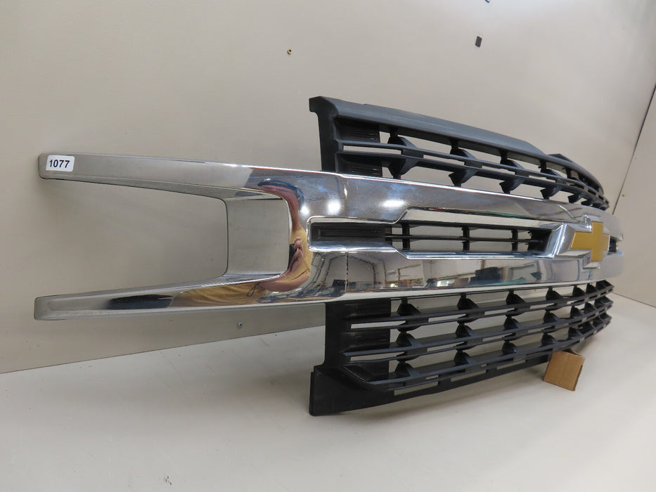 2019-2021 CHEVROLET SILVERADO 1500 FRONT BUMPER RADIATOR GRILLE OEM