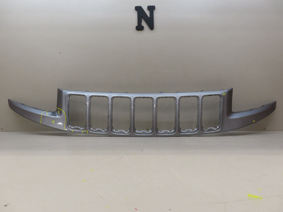 2014-2017 JEEP CHEROKEE FRONT RADIATOR GRILLE GRILL OEM 1WL32TRM