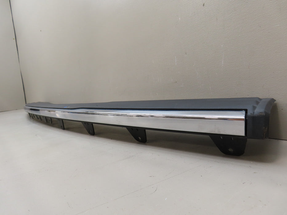 2015-2020 GMC/ CHEVROLET/ CADILLAC REAR BUMPER STEP PAD COVER OEM