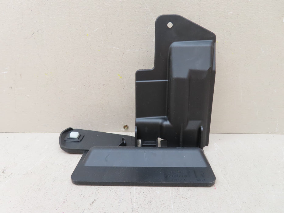 2011-2017 TOYOTA SIENNA RIGHT SIDE ROCKER PANEL END COVER TRIM OEM 75861-08010