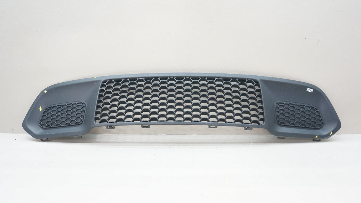 2017-2022 JEEP GRAND CHEROKEE FRONT LOWER BUMPER GRILLE OEM 68262006AB