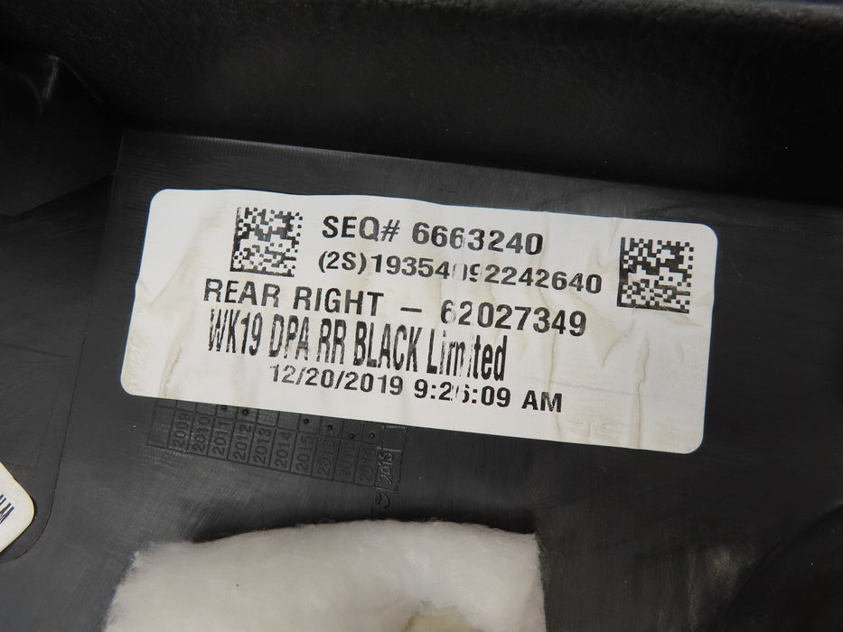 2019-2021 JEEP GRAND CHEROKEE REAR RIGHT PASSENGER SIDE DOOR PANEL COVER OEM