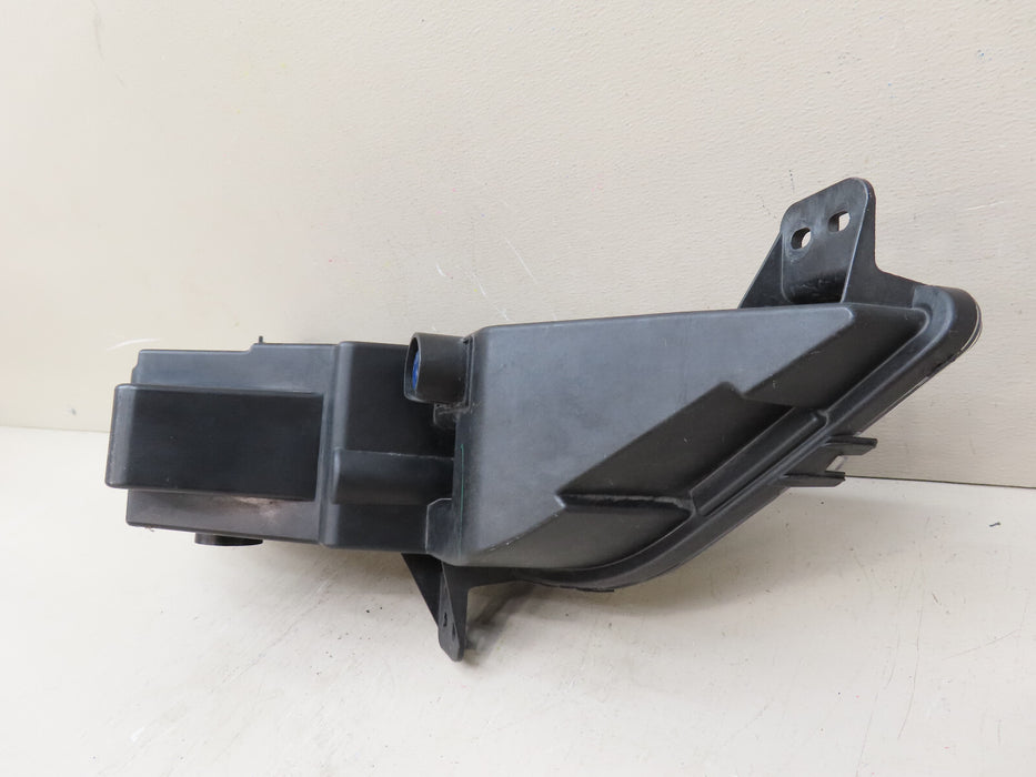 2015-2021 CHRYSLER 300 FRONT BUMPER LEFT DRIVER SIDE FOG LIGHT LAMP OEM