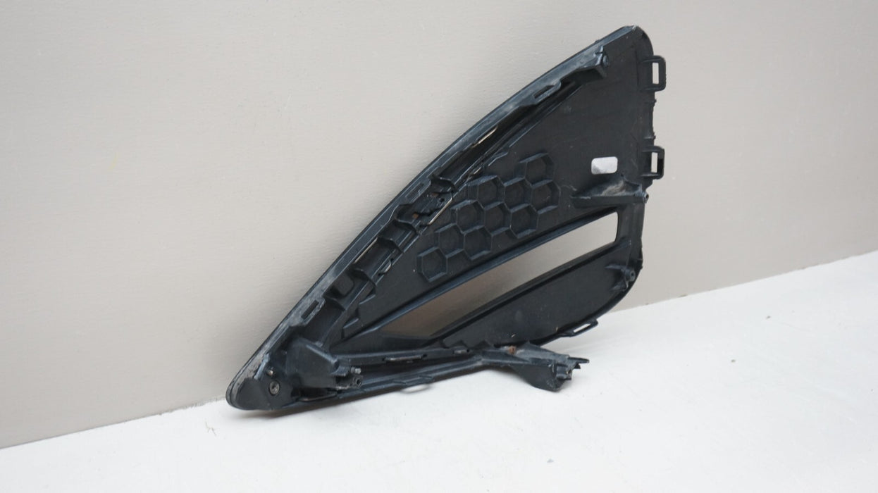 2019-2022 ACURA ILX FRONT RIGHT SIDE FOG LIGHT TRIM COVER OEM 71107-T3R-A3