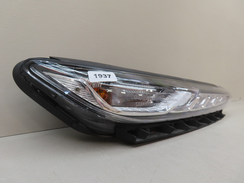2019-2021 HYUNDAI KONA FRONT RIGHT PASSENGER SIDE DRL OEM