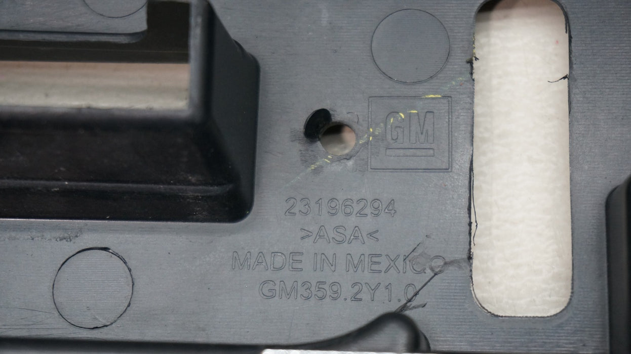 2018-2021 GMC TERRAIN FRONT RADIATOR GRILLE GRILL 23196294 OEM