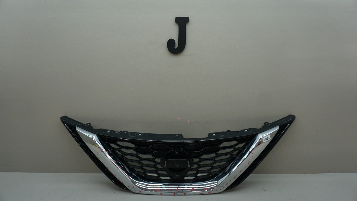 2016-2019 NISSAN SENTRA FRONT BUMPER GRILLE GRILL OEM 62310-3YU0A