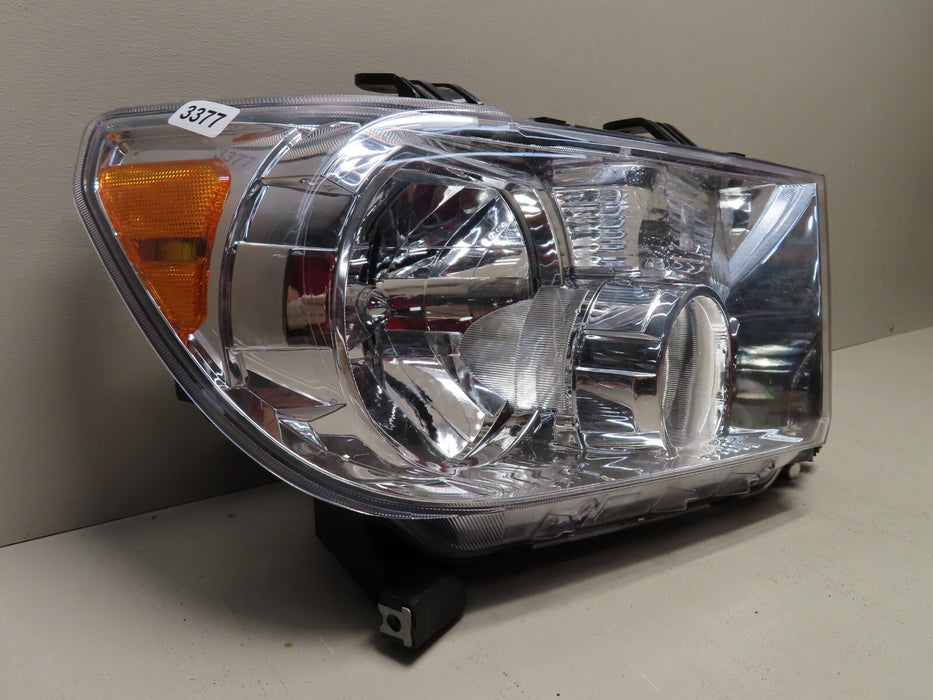 2007-2013 TOYOTA TUNDRA RIGHT PASSENGER SIDE HEADLIGHT HALOGEN LAMP OEM