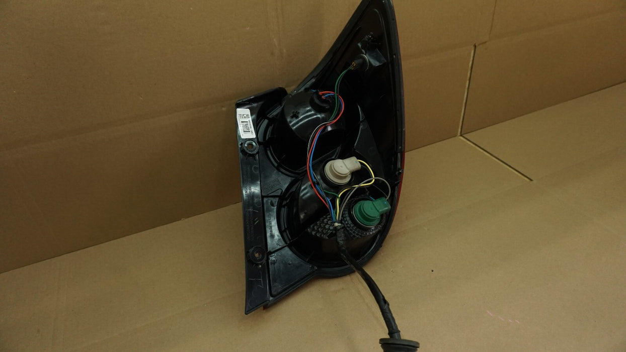 2012-2014 CHEVROLET SONIC SEDAN LEFT DRIVER SIDE TAIL LIGHT HALOGEN OEM 12 13 14