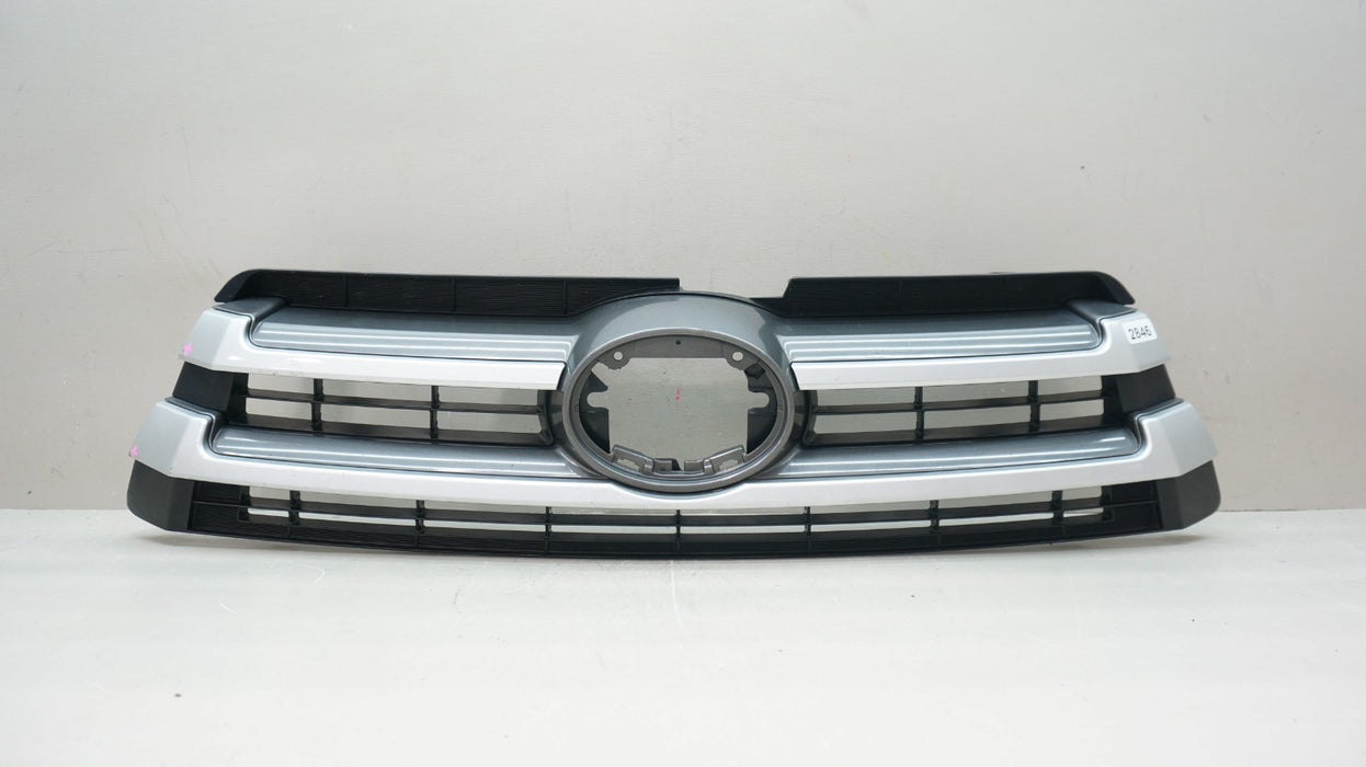2016-2019 TOYOTA HIGHLANDER FRONT RADIATOR GRILLE GRILL 53101-0E240 OEM