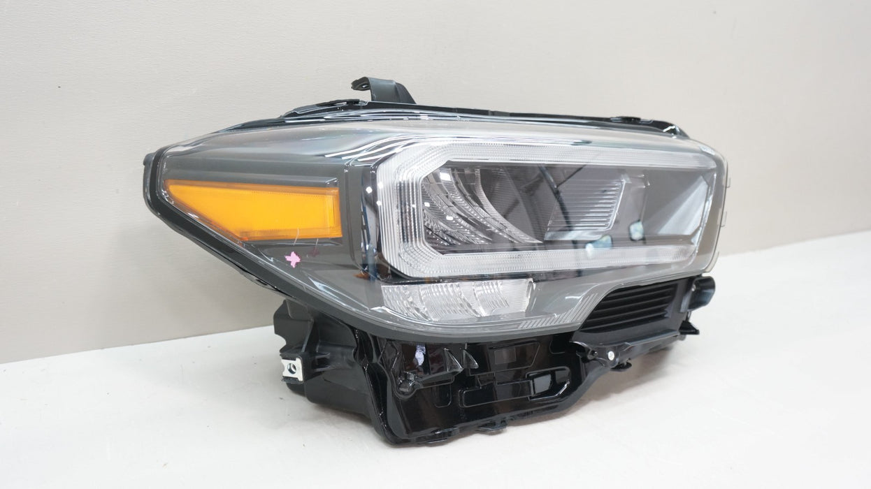 2020-2023 TOYOTA TACOMA FRONT RIGHT PASSENGER SIDE LED HEADLIGHT OEM