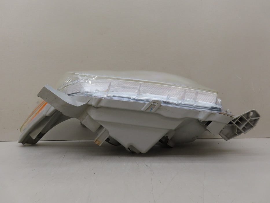 2011-2013 TOYOTA HIGHLANDER FRONT RIGHT PASSENGER SIDE HEADLIGHT OEM