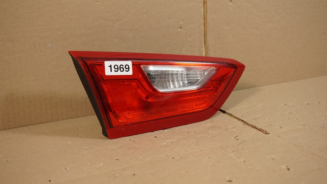2016-2022 CHEVROLET MALIBU REAR LEFT LH DRIVERS SIDE INNER TAIL LIGHT OEM