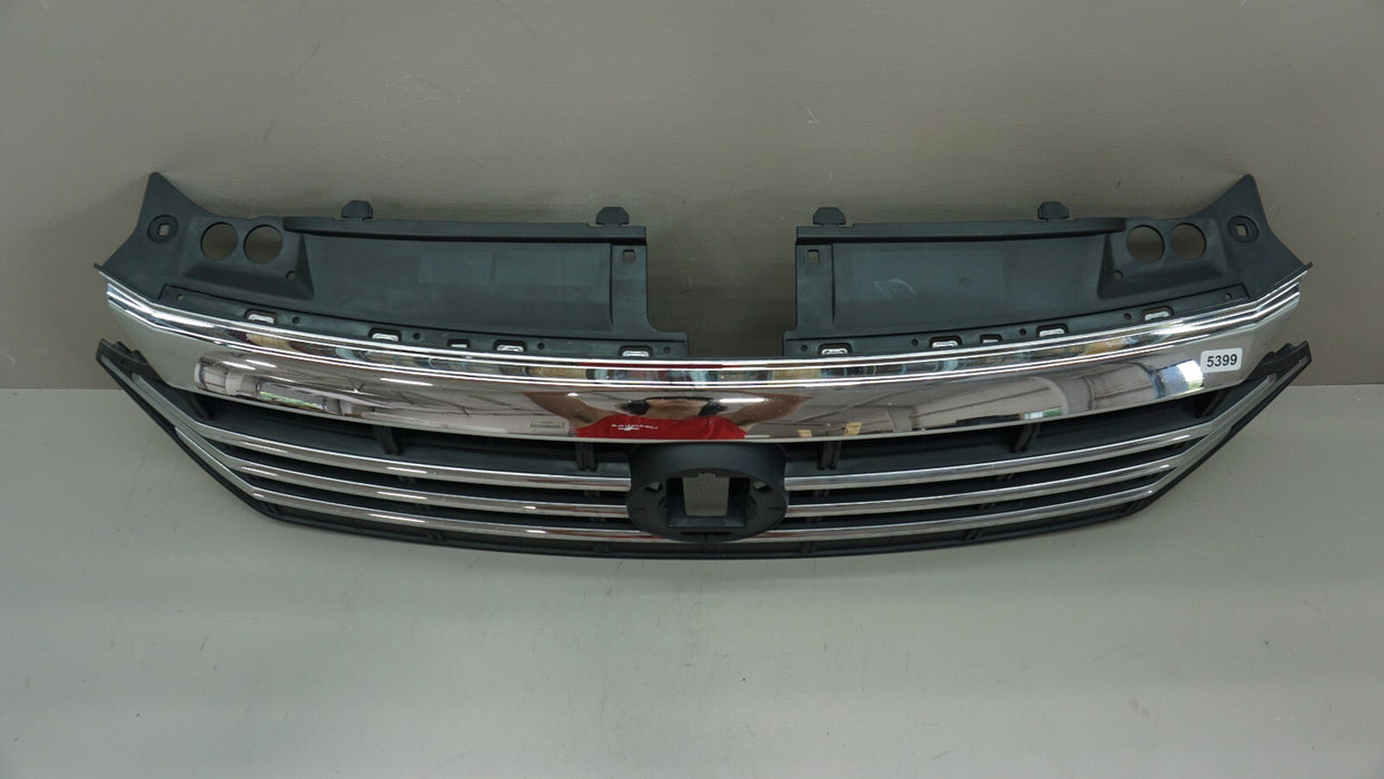 2019-2020 VOLKSWAGEN JETTA SEDAN FRONT UPPER BUMPER GRILLE GRILL OEM 17A853651R