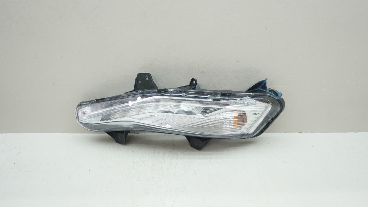 2019-2023 CHEVROLET MALIBU FRONT LEFT DRIVER SIDE DRL FOG LIGHT OEM 84843549