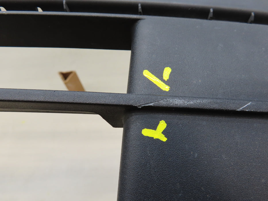 2020 2021 FORD ESCAPE FRONT LOWER BUMPER COVER VALANCE OEM  LJ6B-170831-C1