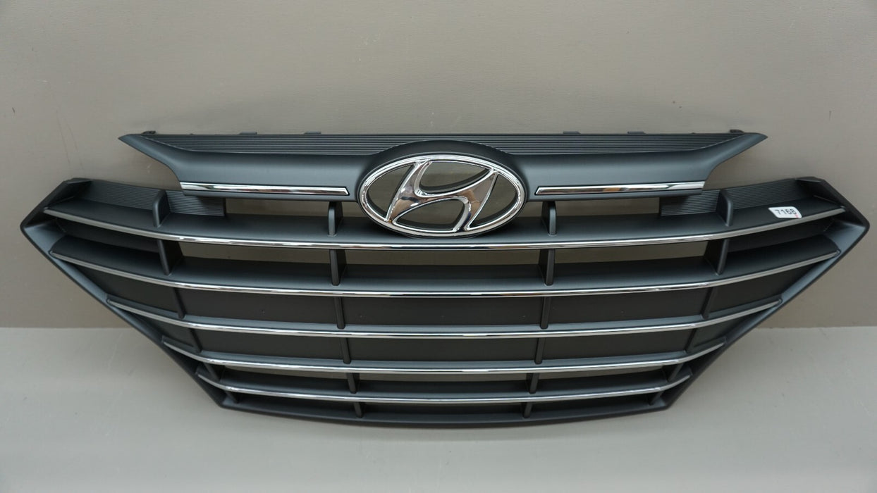 NEW!!! 2019-2020 HYUNDAI ELANTRA FRONT MAIN GRILLE W/ EMBLEM OEM 86352-F2BA0