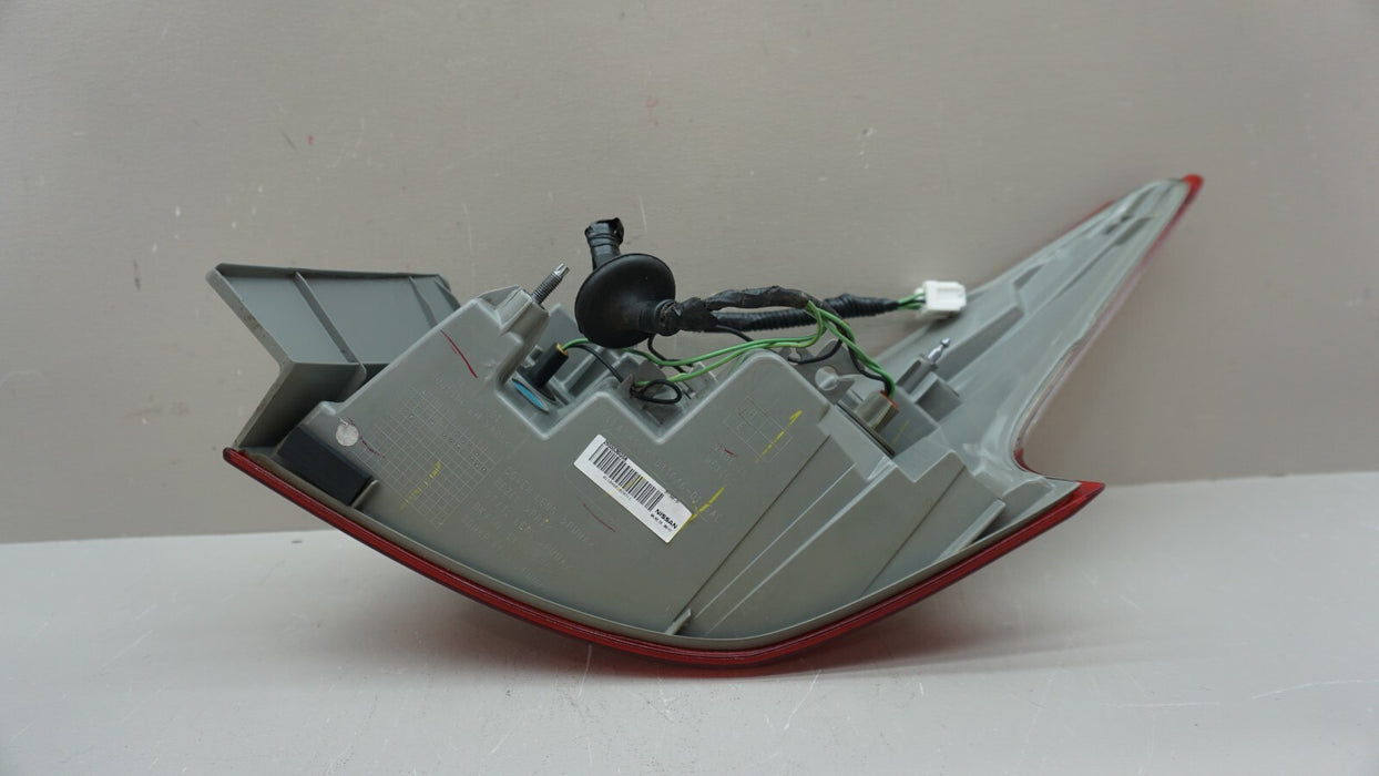 2013-2015 NISSAN SENTRA REAR LH LEFT DRIVER SIDE TAIL LIGHT OEM 166-60276L