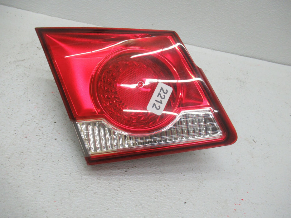 2011-2015 CHEVROLET CRUZE REAR DRIVER SIDE INNER TAIL LIGHT BRAKE STOP LAMP OEM