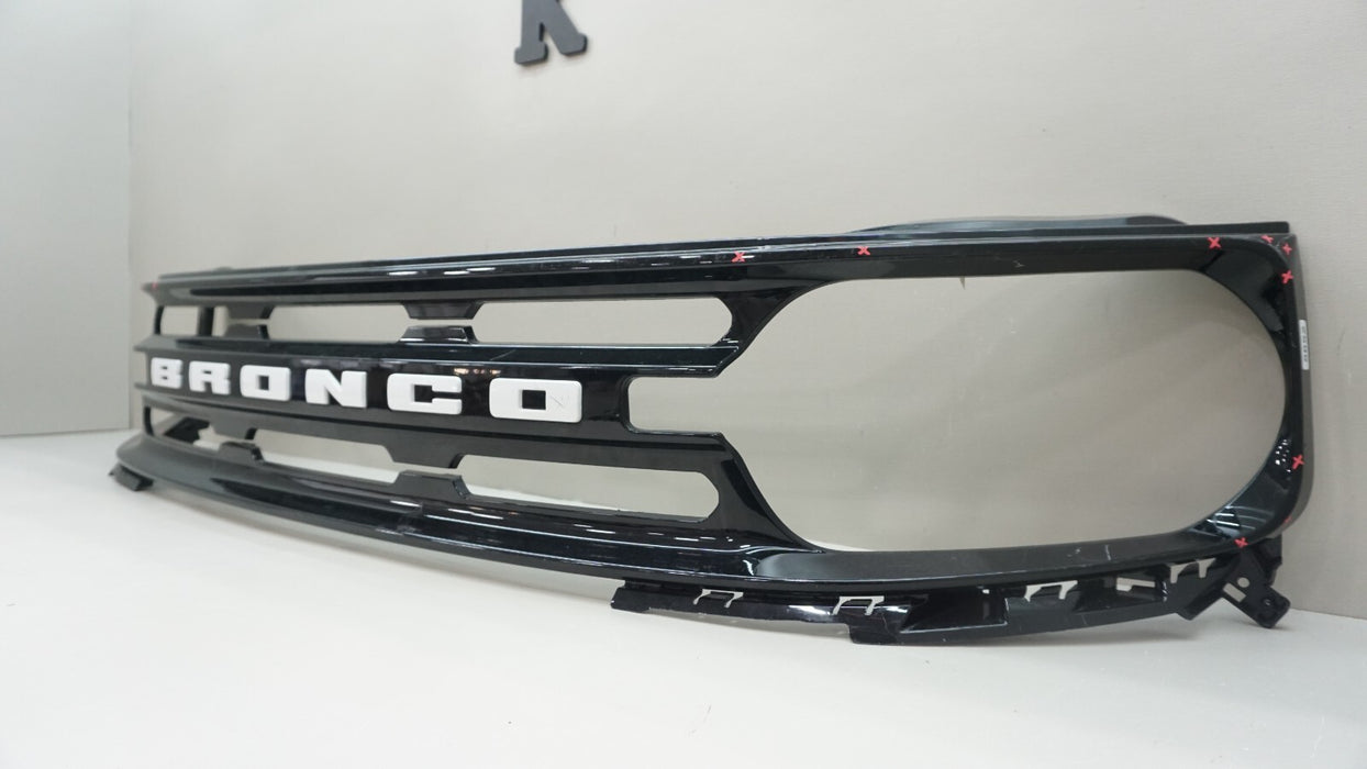 2021-2023 FORD BRONCO SPORT FRONT MAIN CENTER GRILLE OEM N1PJ-8200