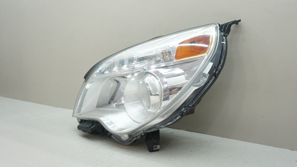 2010-2015 CHEVROLET EQUINOX FRONT LEFT DRIVER SIDE HEADLIGHT OEM
