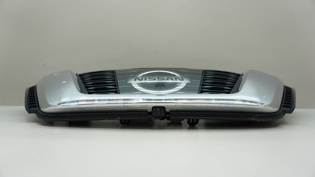 2016-2018 NISSAN ROGUE FRONT UPPER MAIN GRILLE W/ BADGE & CAMERA 623106FL0C OEM