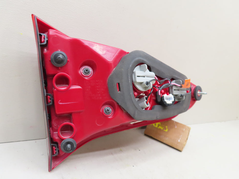 2015 2016 2017 2018 HYUNDAI TUCSON REAR RIGHT PASSENGER TAIL LIGHT INNER OEM