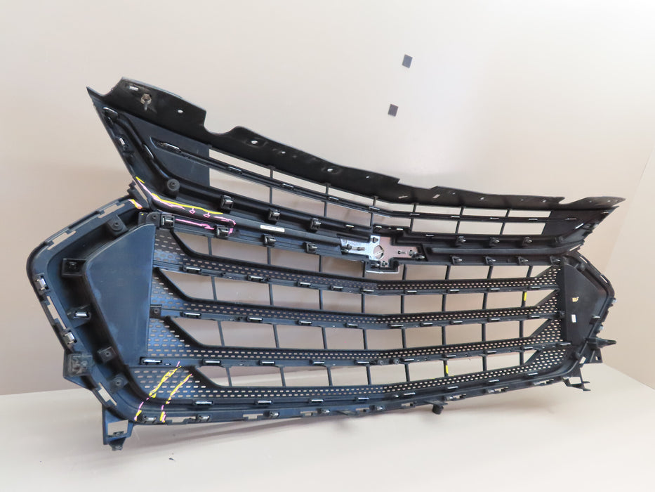 2018 2019 2020 2021 CHEVROLET TRAVERSE FRONT RADIATOR GRILLE GRILL OEM