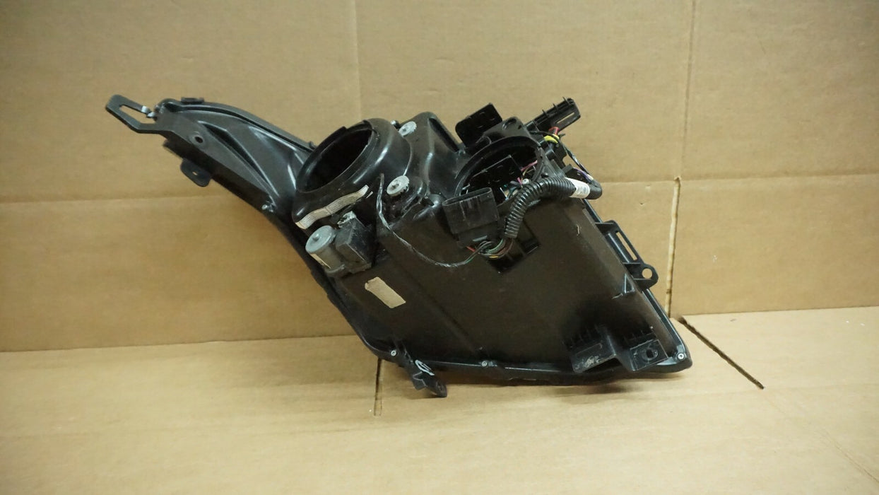 2014-2016 CADILLAC SRX FRONT LEFT DRIVER SIDE HEADLIGHT HALOGEN LAMP OEM